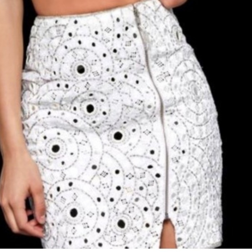 Sherri Hill Mirrored Beaded Mini Skirt Zipper Front Boho Glam Formal Statement - Picture 2 of 11